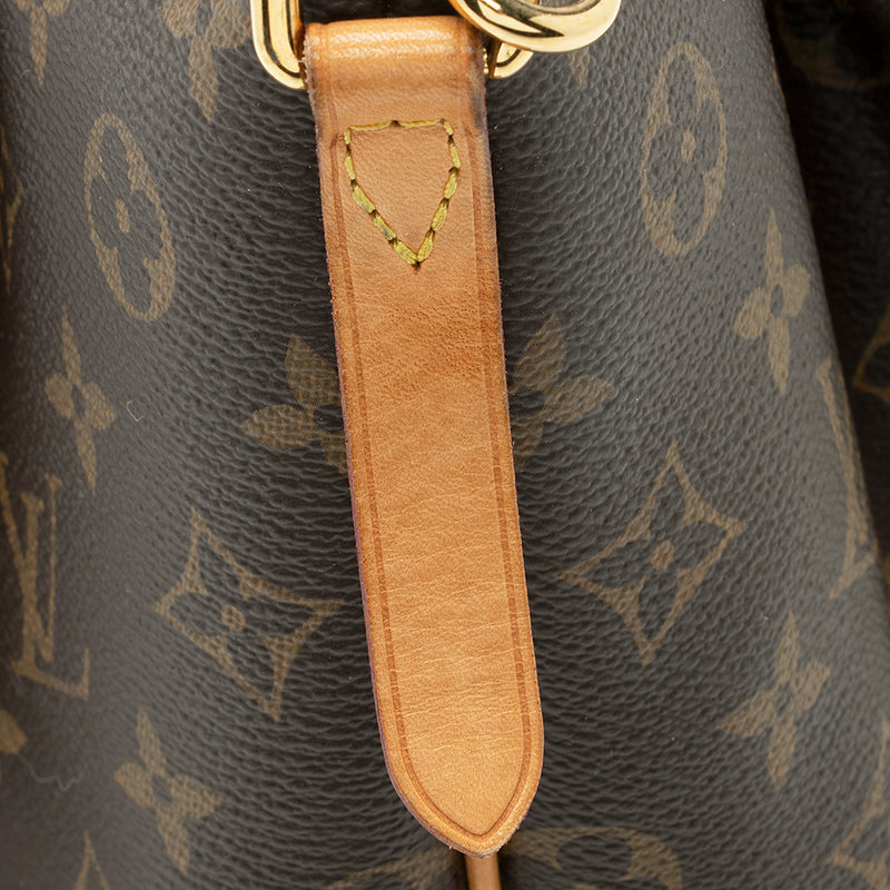 Louis Vuitton Turenne PM - What's inside my bag? 