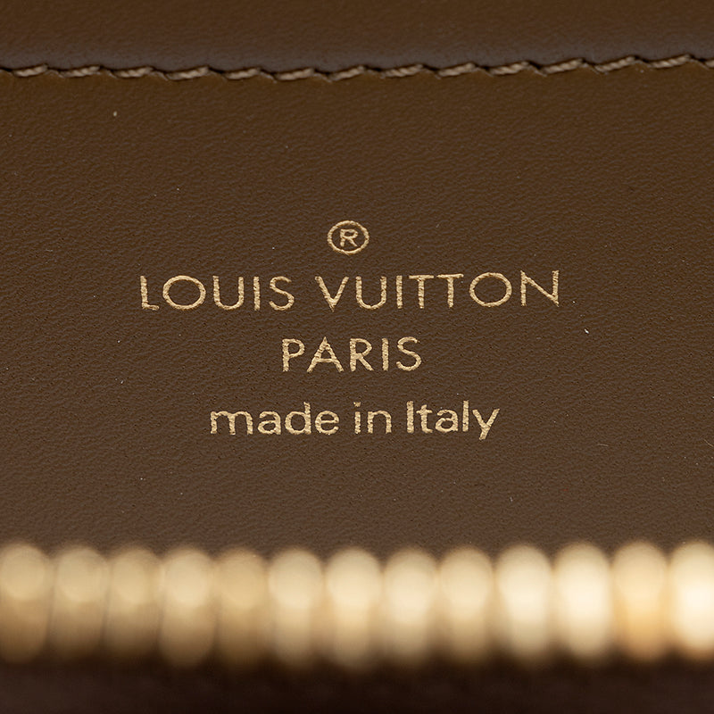 Louis Vuitton Monogram Canvas Utility Bag (SHF-20456)