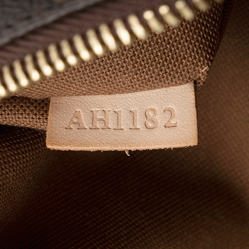 LOUIS VUITTON Monogram Pochette Bag - AWL1679 – LuxuryPromise