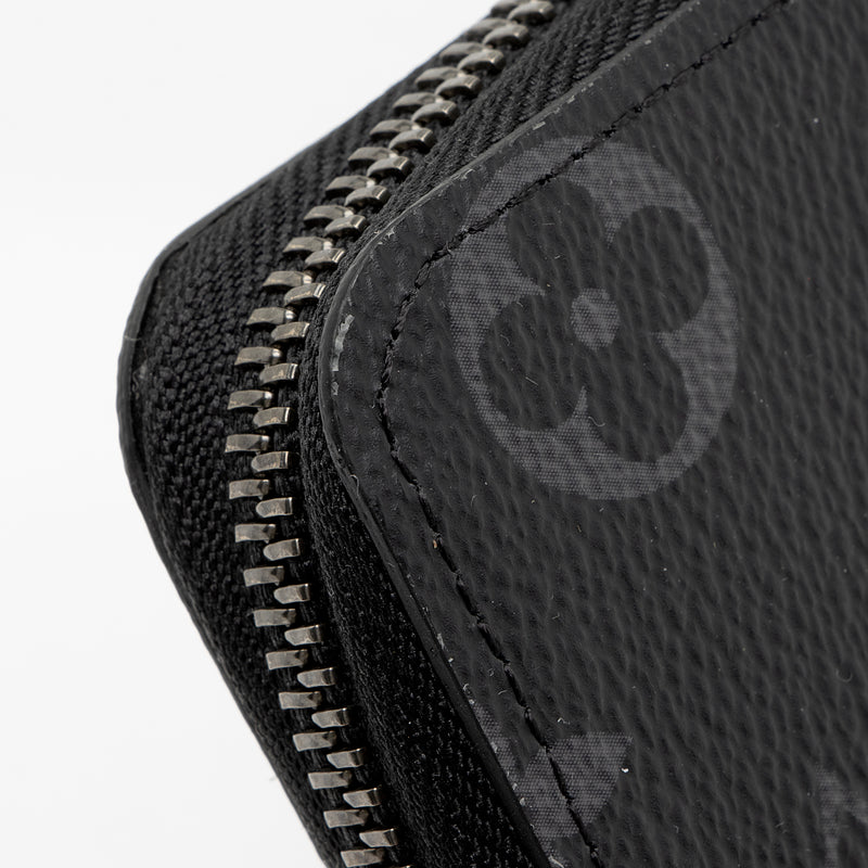 Louis Vuitton Monogram Eclipse Vertical Zippy Wallet (SHF-aUsvWA