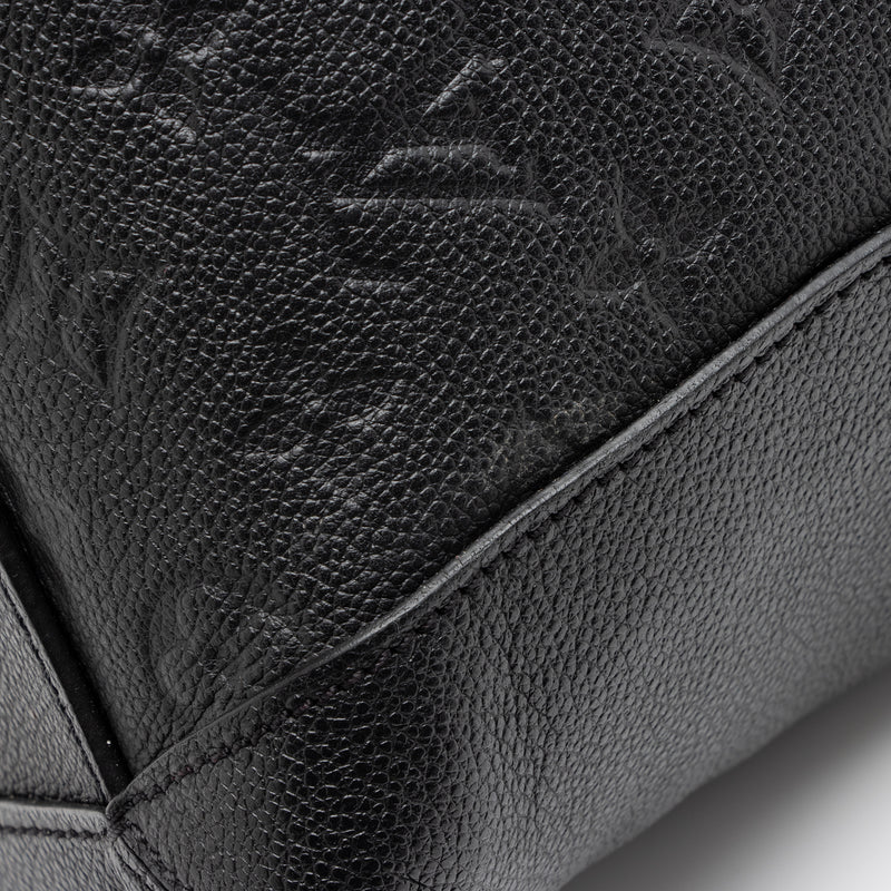 Louis Vuitton Bagatelle Epi Shoulder Bag