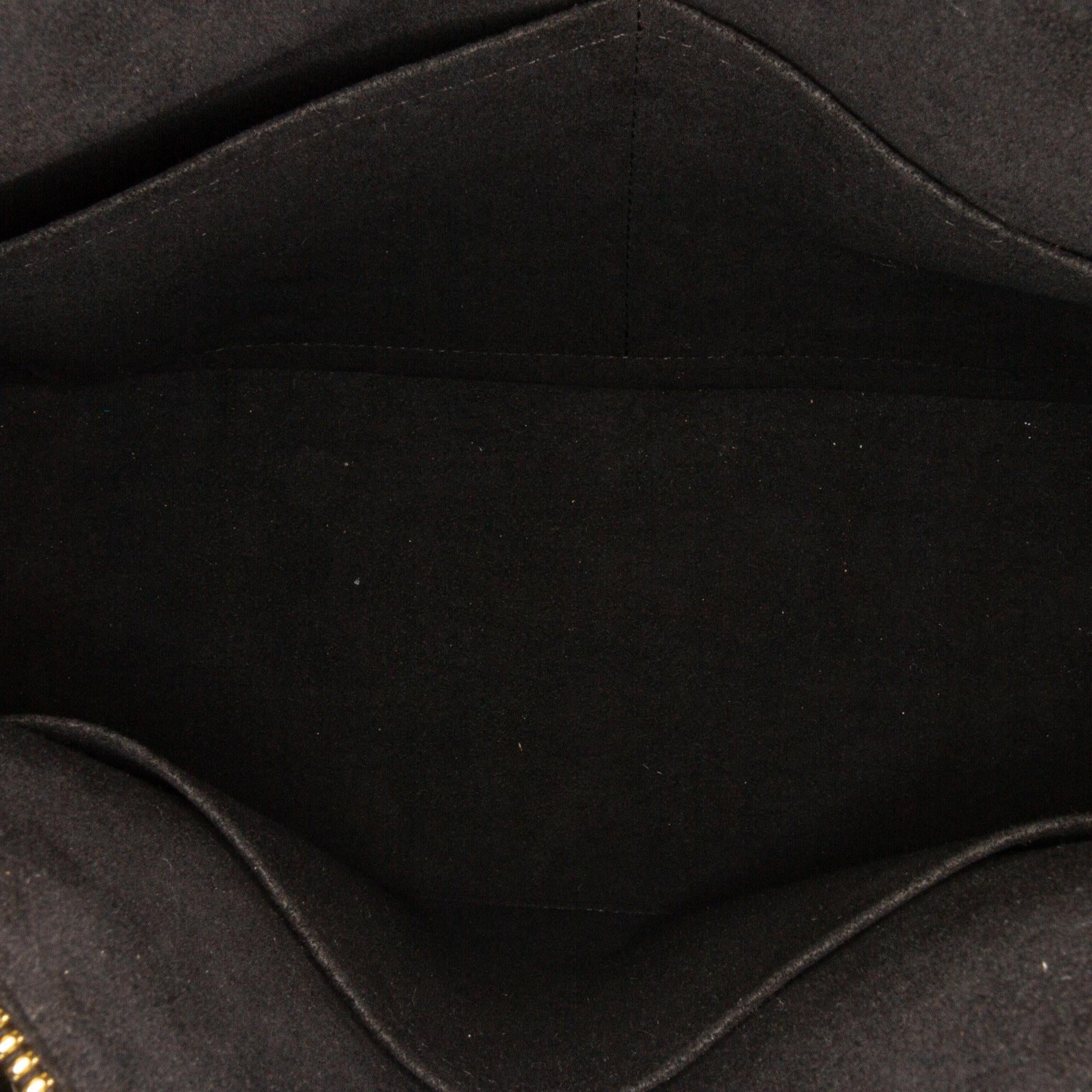 Louis Vuitton Monogram Empreinte V Tote MM (SHG-37135)