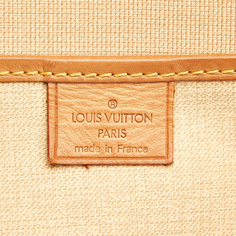 Louis Vuitton Monogram Excursion (SHG-28928)