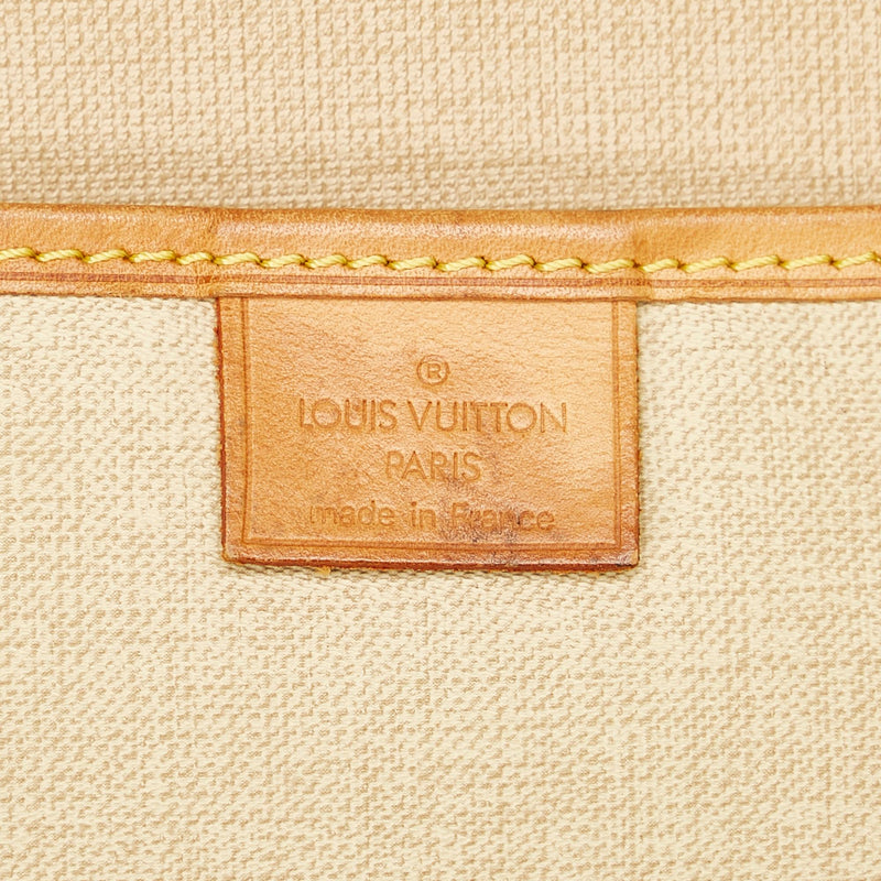 Louis Vuitton Monogram Excursion (SHG-32560)