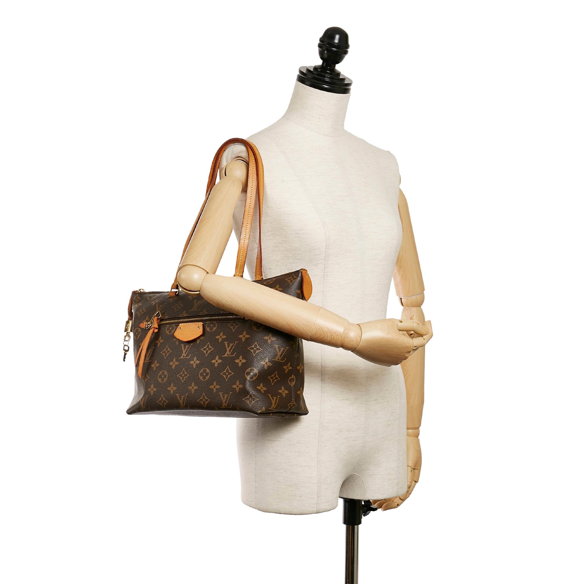 Louis Vuitton Monogram Iena PM (SHG-30370)