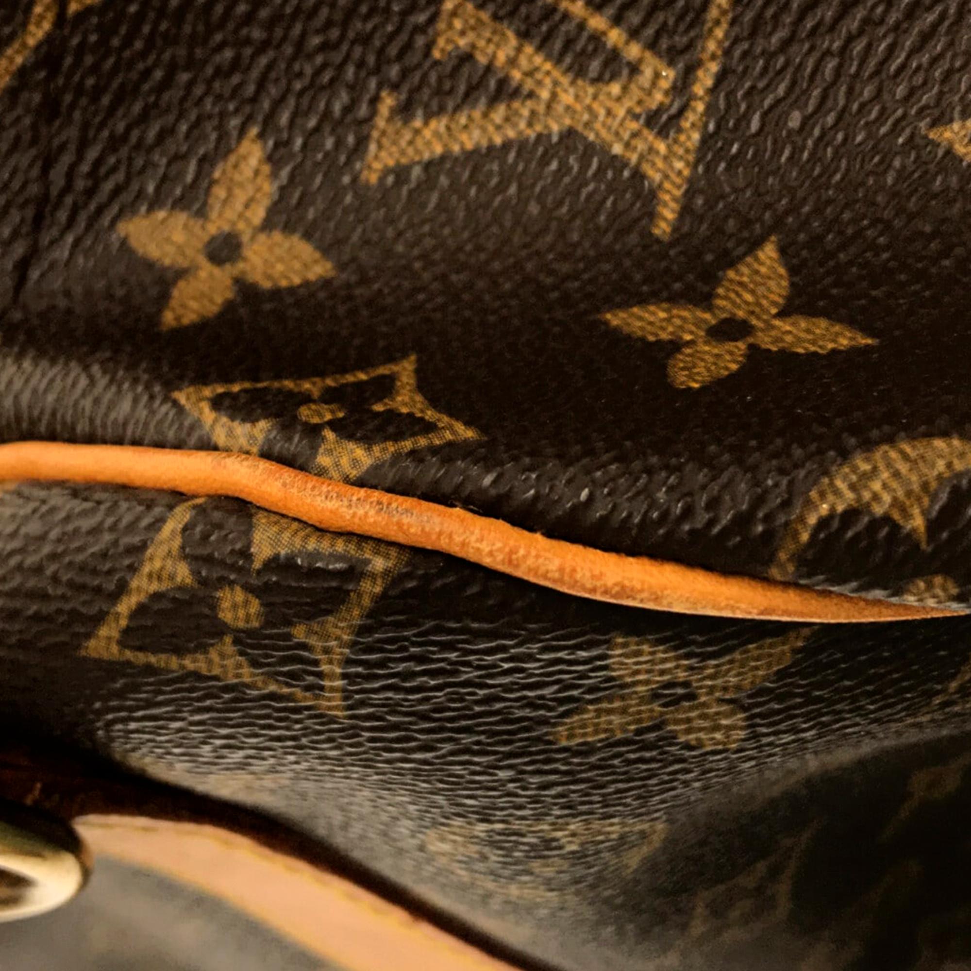 Louis Vuitton Monogram Keepall Bandouliere 55 (SHG-36871)