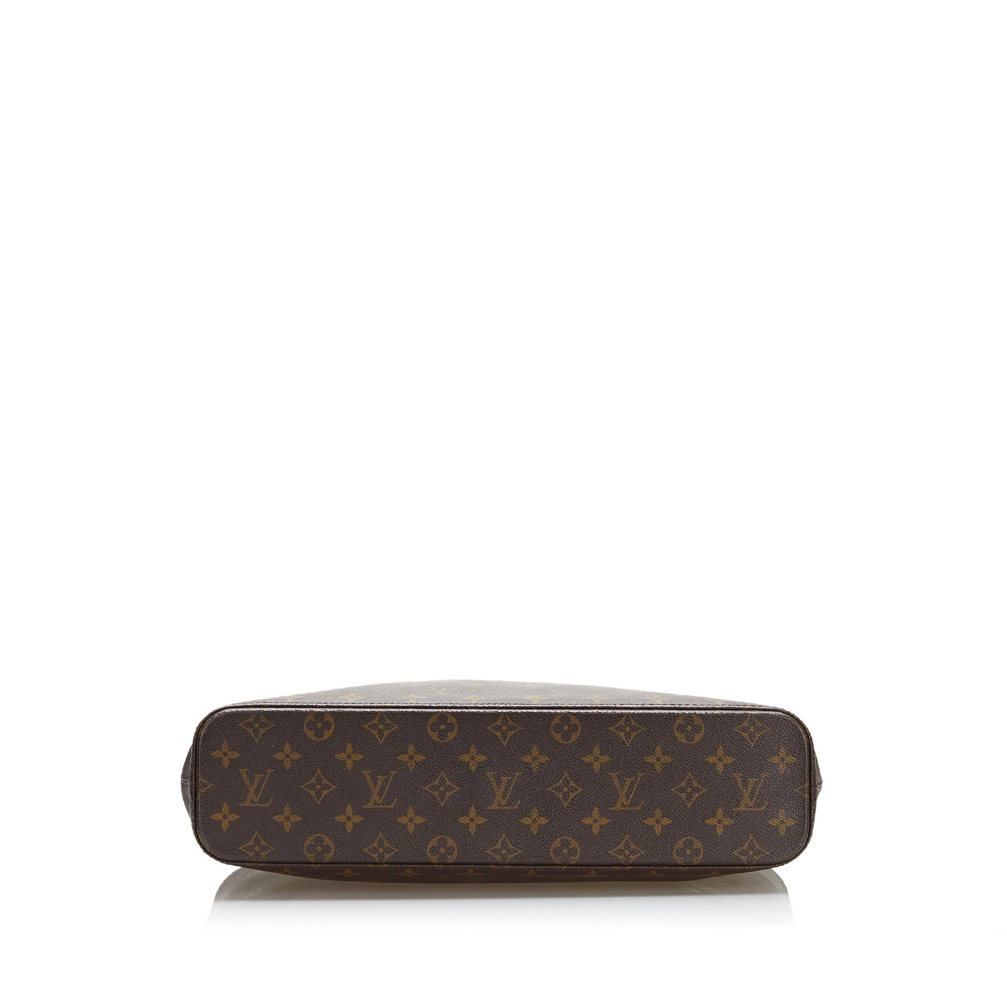 Louis Vuitton Monogram Luco (SHG-FgJeW7)