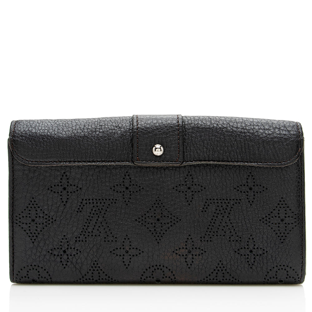 Louis Vuitton Monogram Mahina Leather Amelia Wallet (SHF-14630)