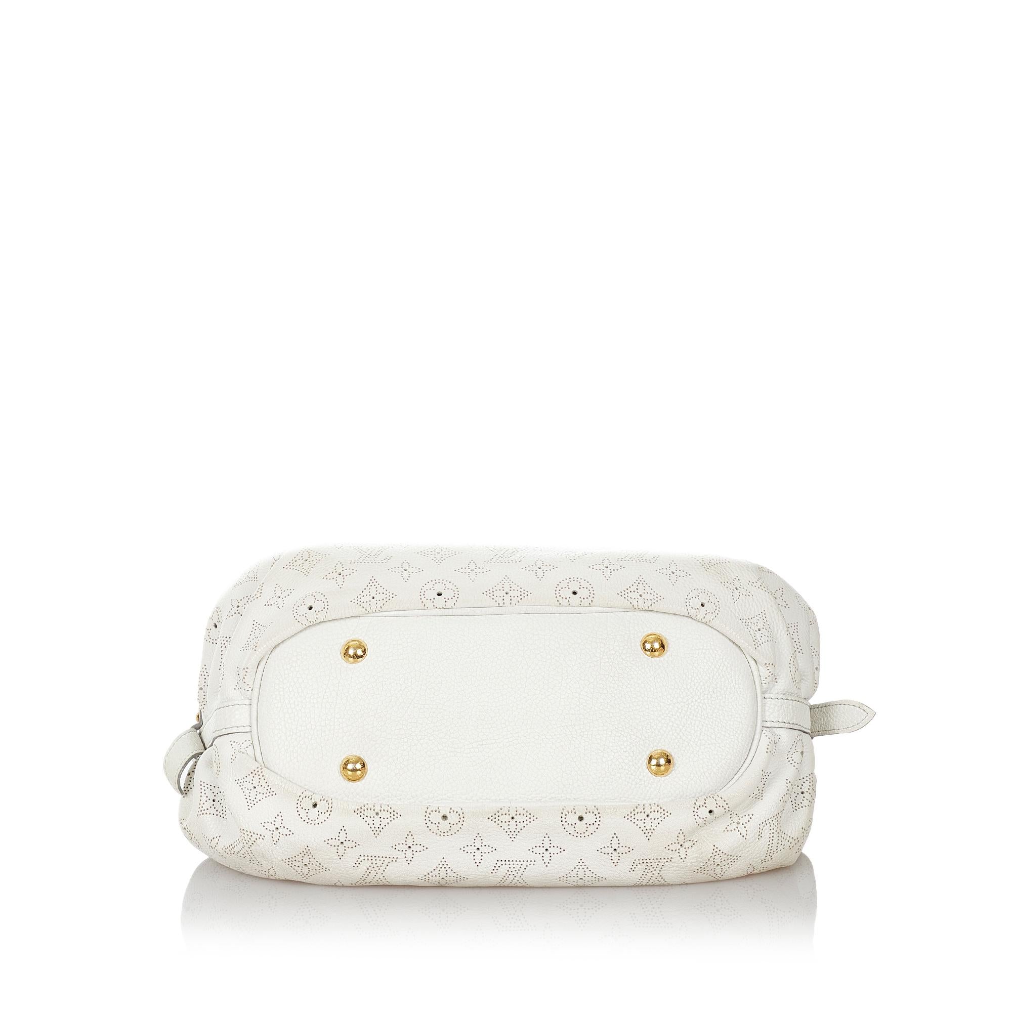 Louis Vuitton Monogram Mahina XS (SHG-27111)