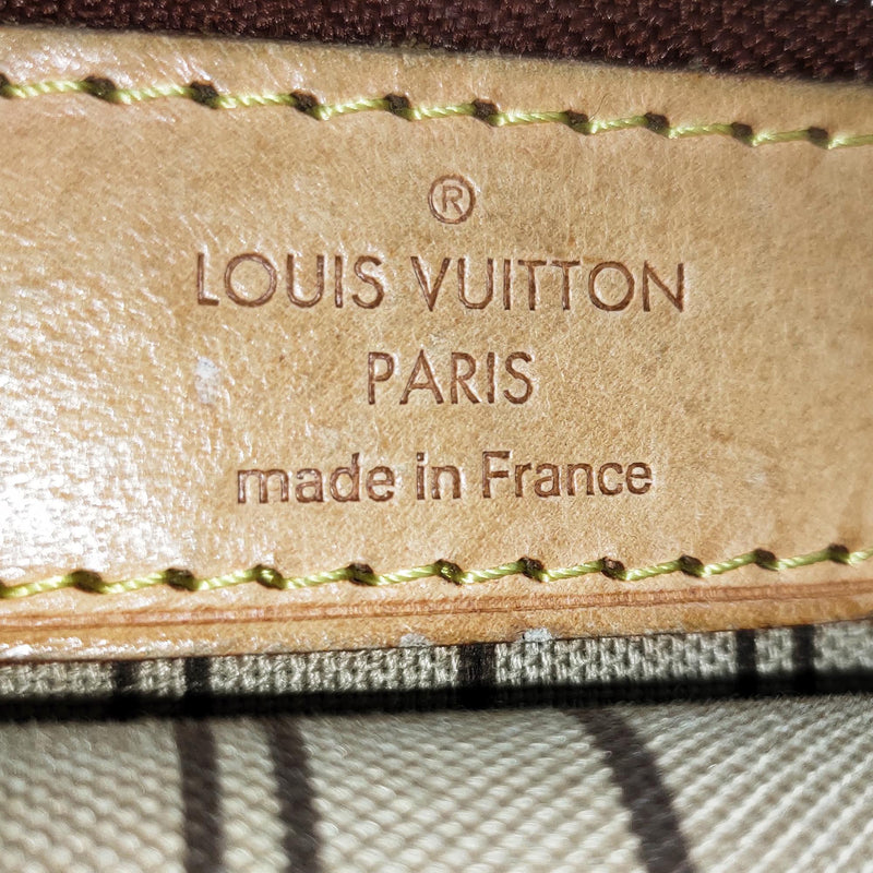 Louis Vuitton Monogram Neverfull MM (SHG-35090)