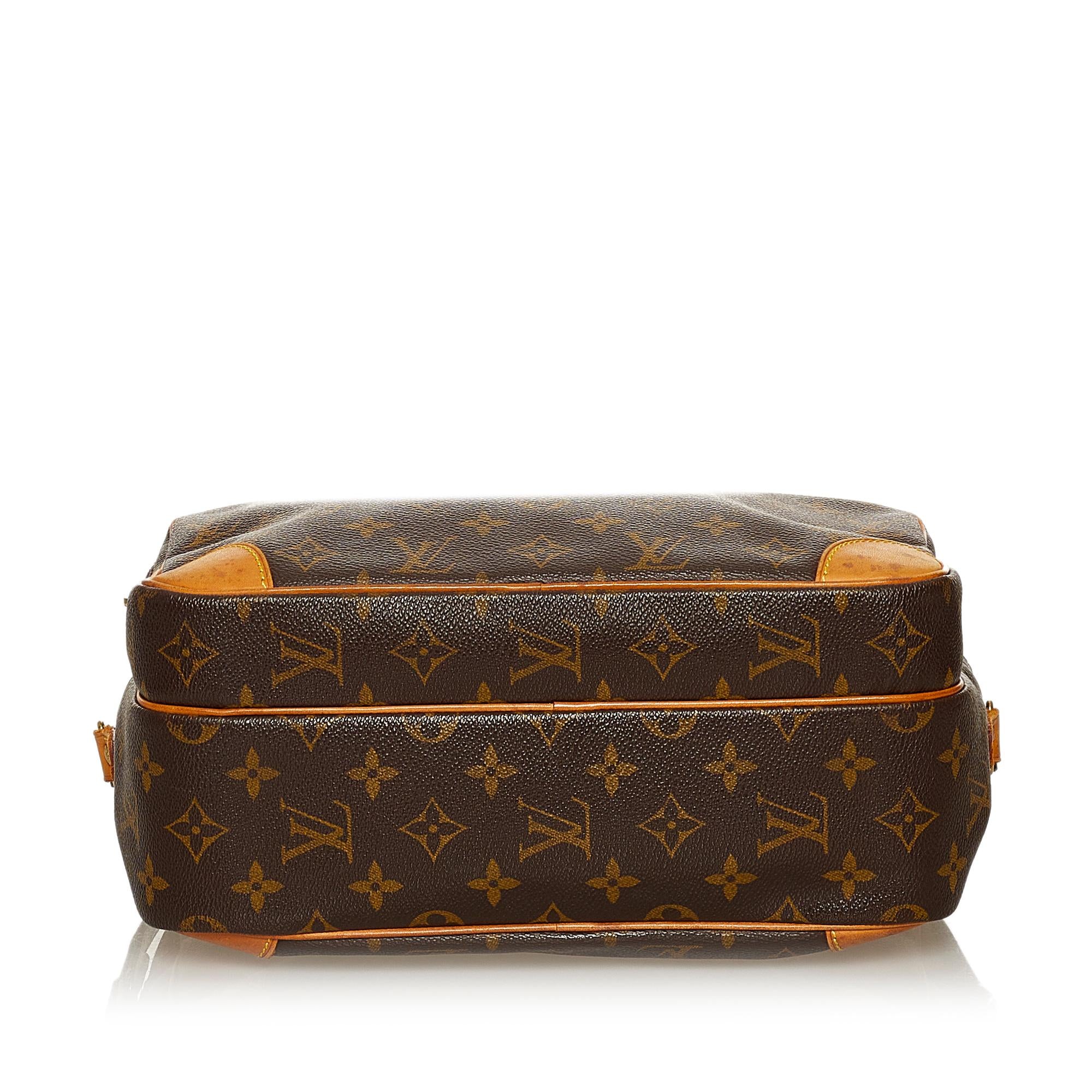 Louis Vuitton Monogram Nile (SHG-29123)