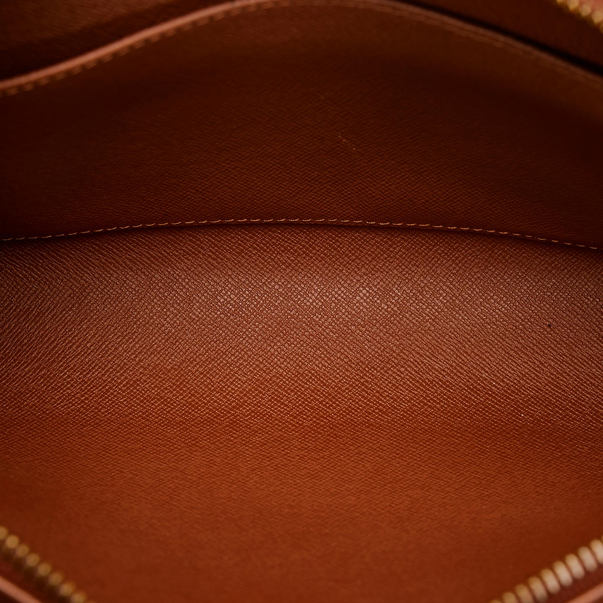 Louis Vuitton Monogram Orsay (SHG-37049)