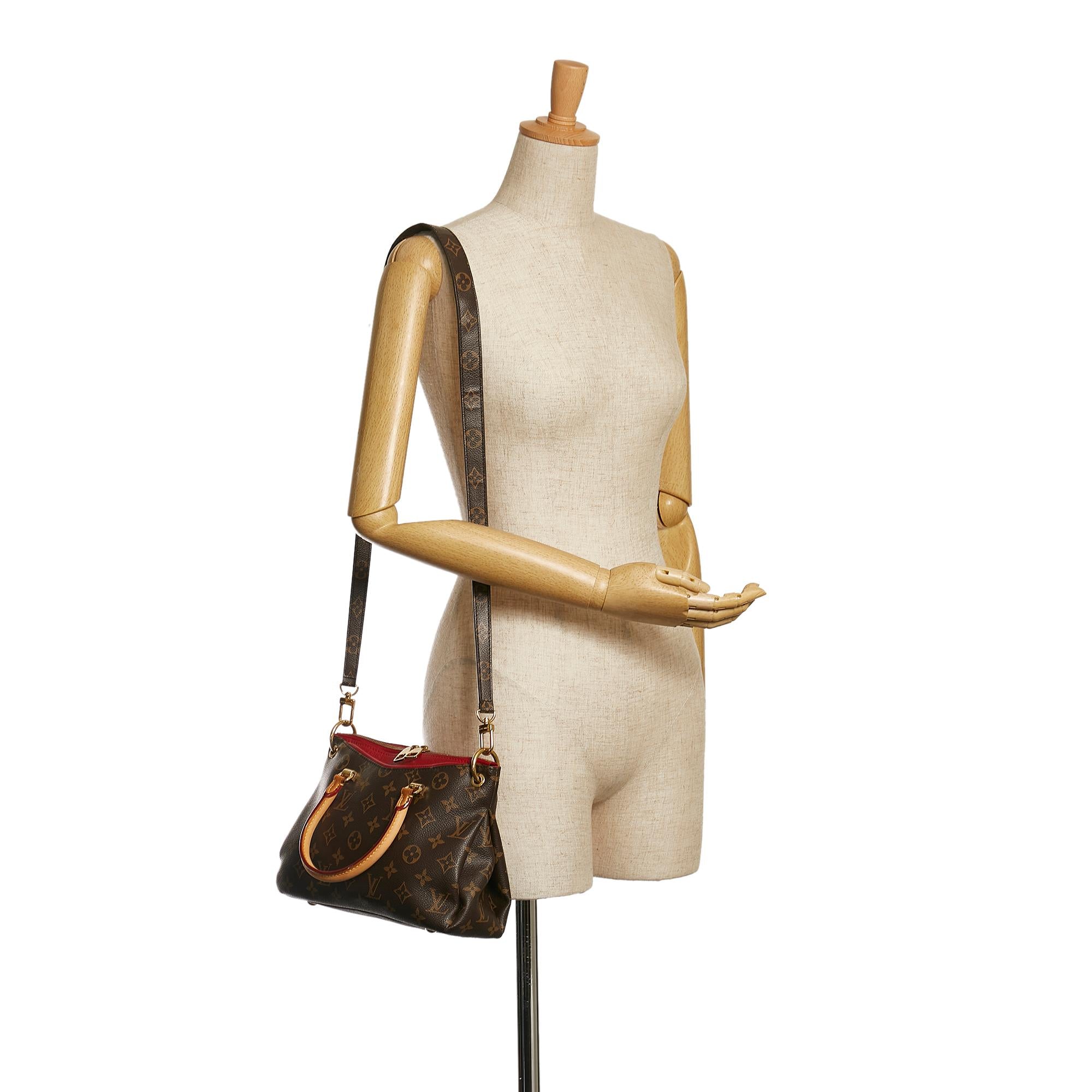 Louis Vuitton Monogram Pallas BB (SHG-LiHYCz)