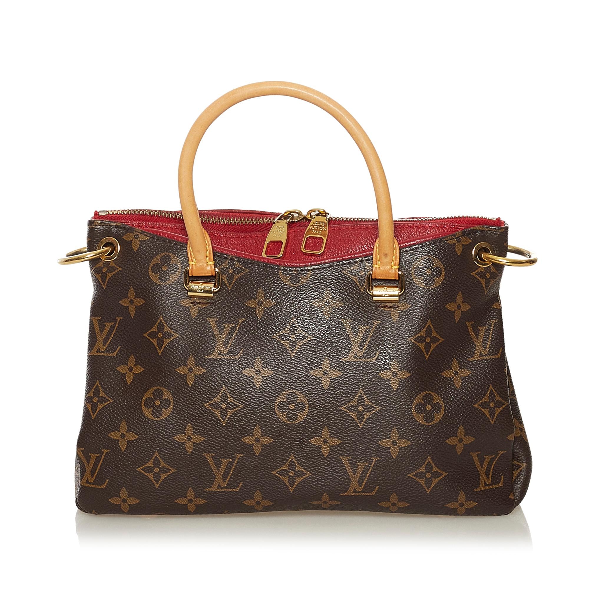 Louis Vuitton Monogram Pallas BB (SHG-LiHYCz)