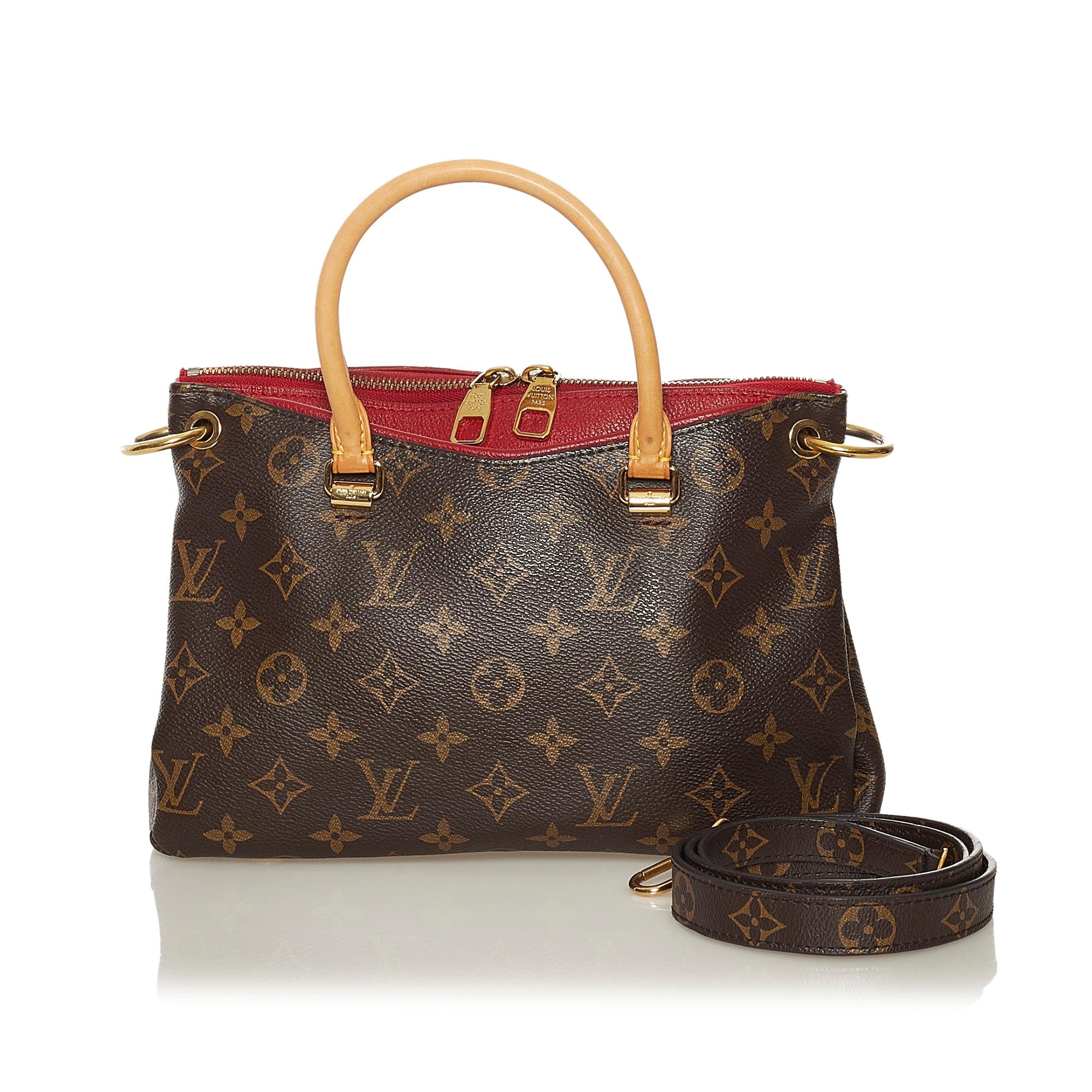 Louis Vuitton Monogram Pallas BB (SHG-LiHYCz)
