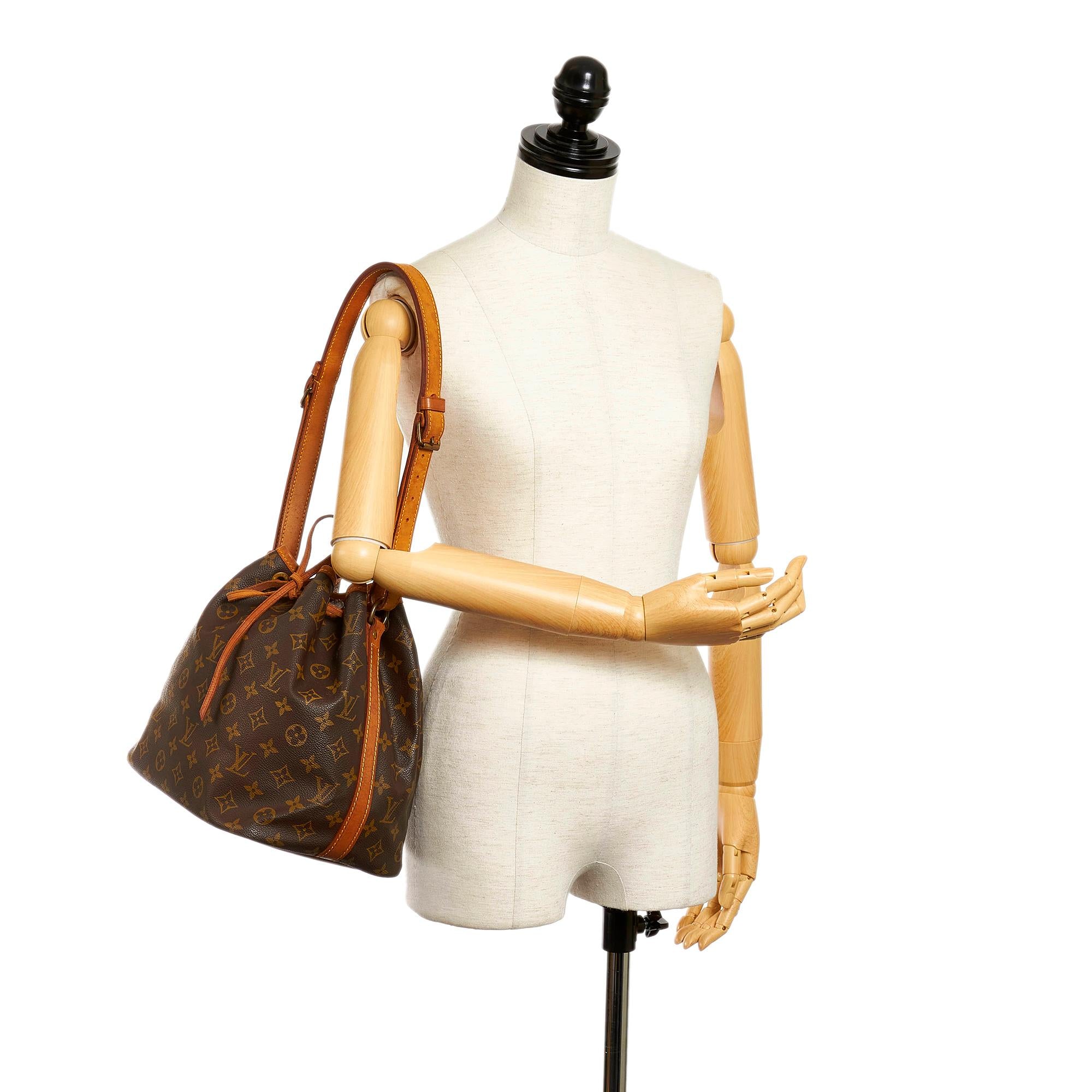 Louis Vuitton Monogram Petit Noe (SHG-31436)