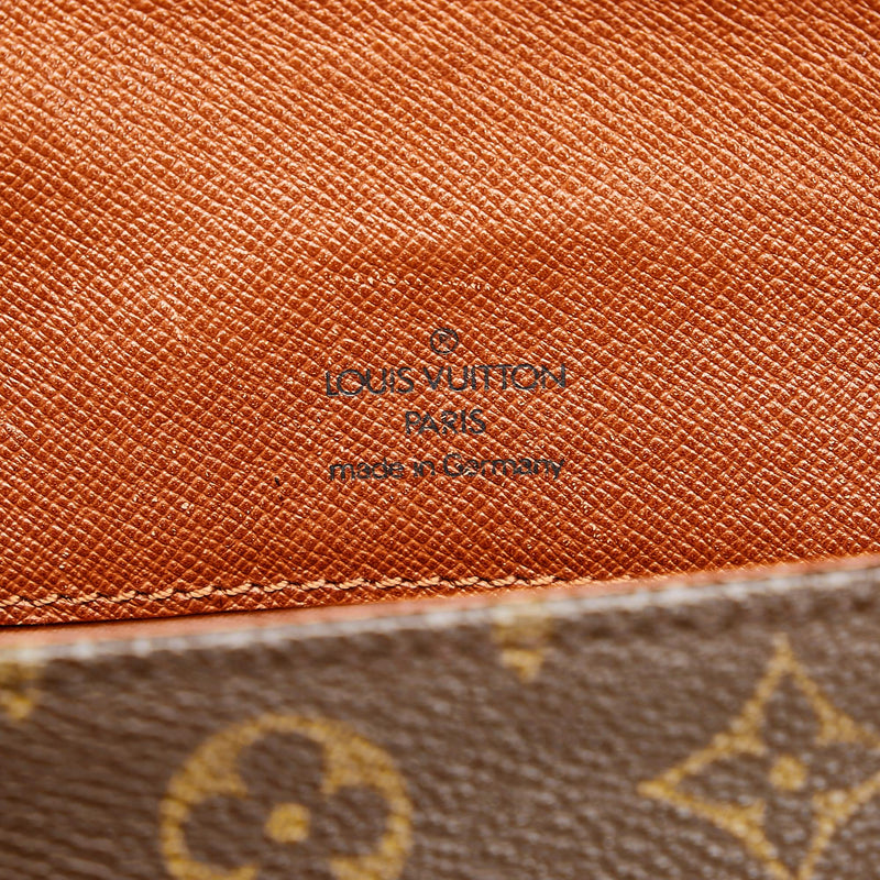 Louis Vuitton Monogram Saint Cloud PM (SHG-KjWDGS) – LuxeDH