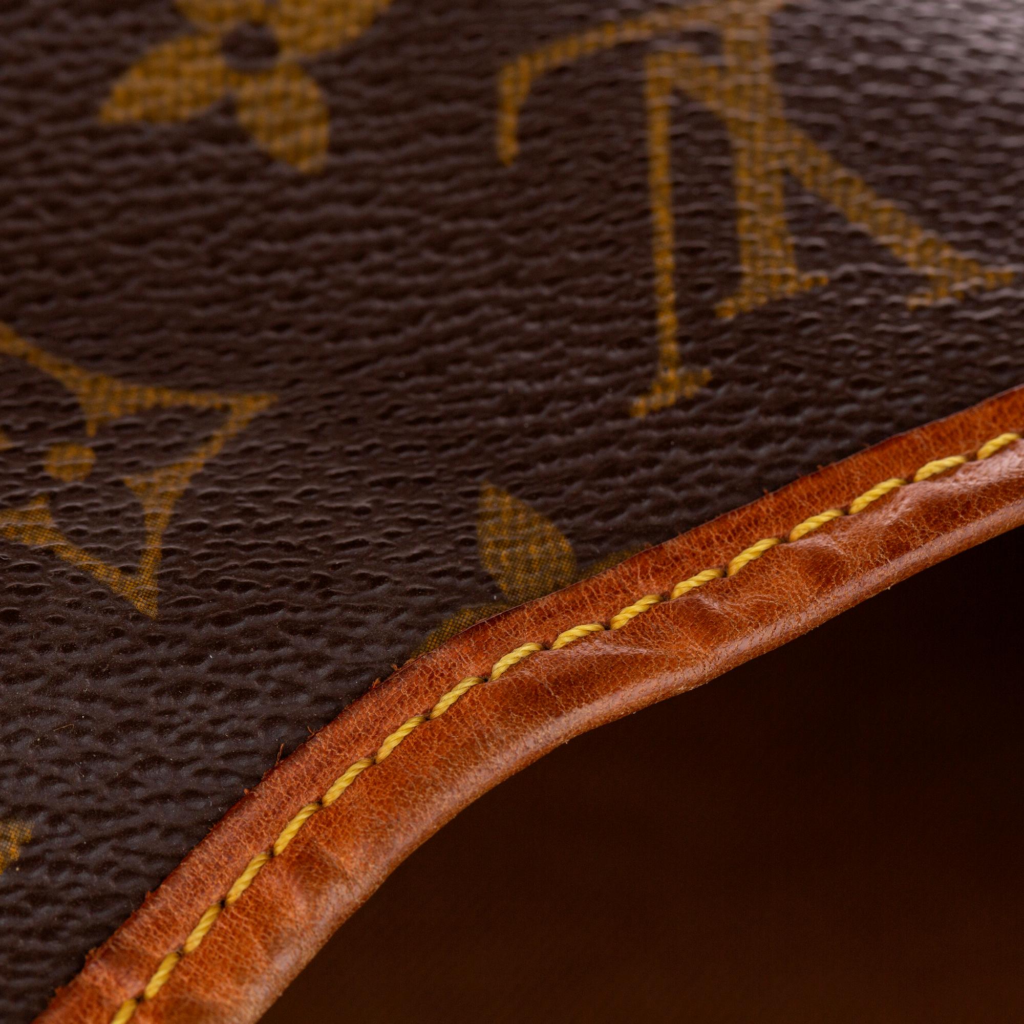 Louis Vuitton Monogram Saumur 25 (SHG-34635)