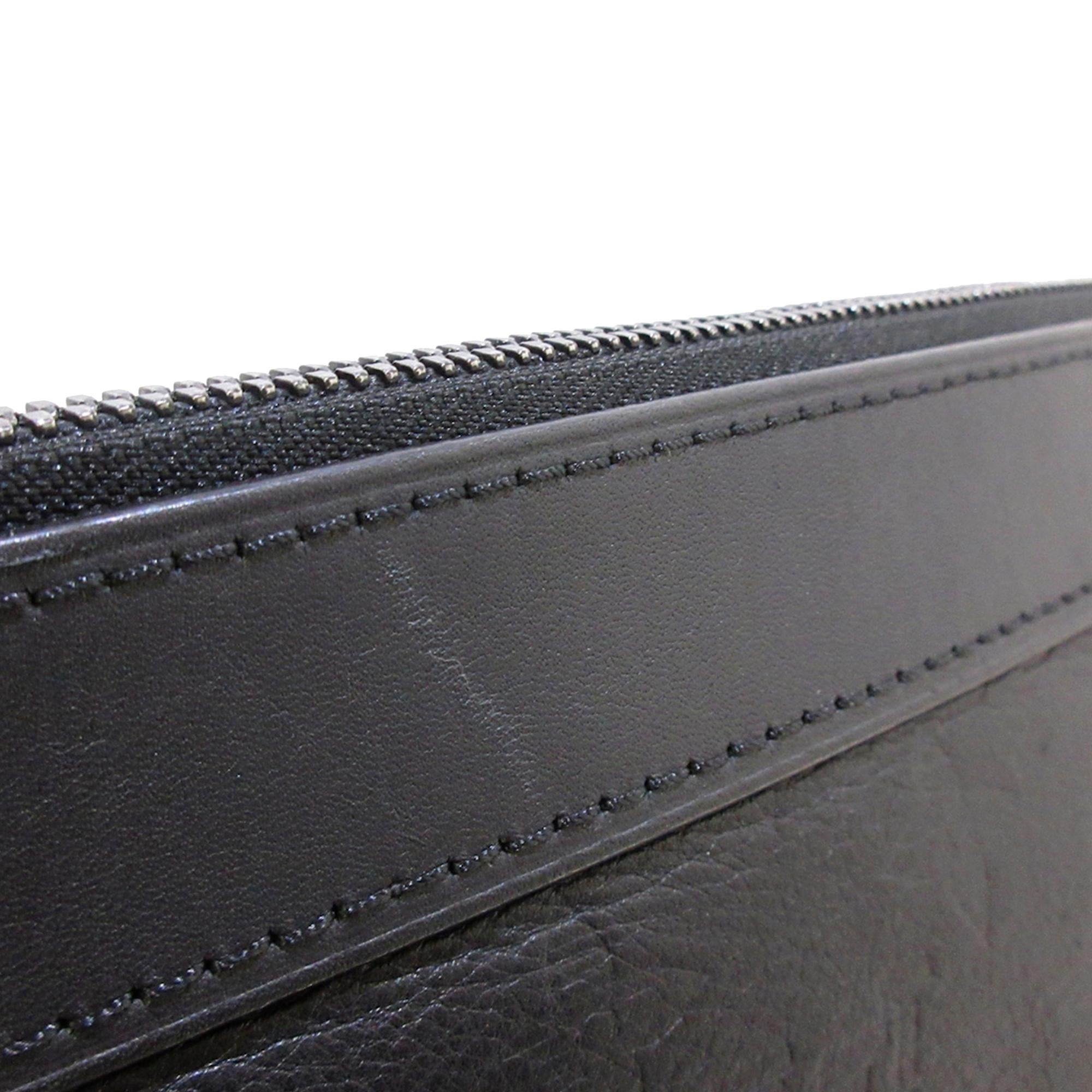 Louis Vuitton Monogram Shadow Discovery Pochette (SHG-34311)