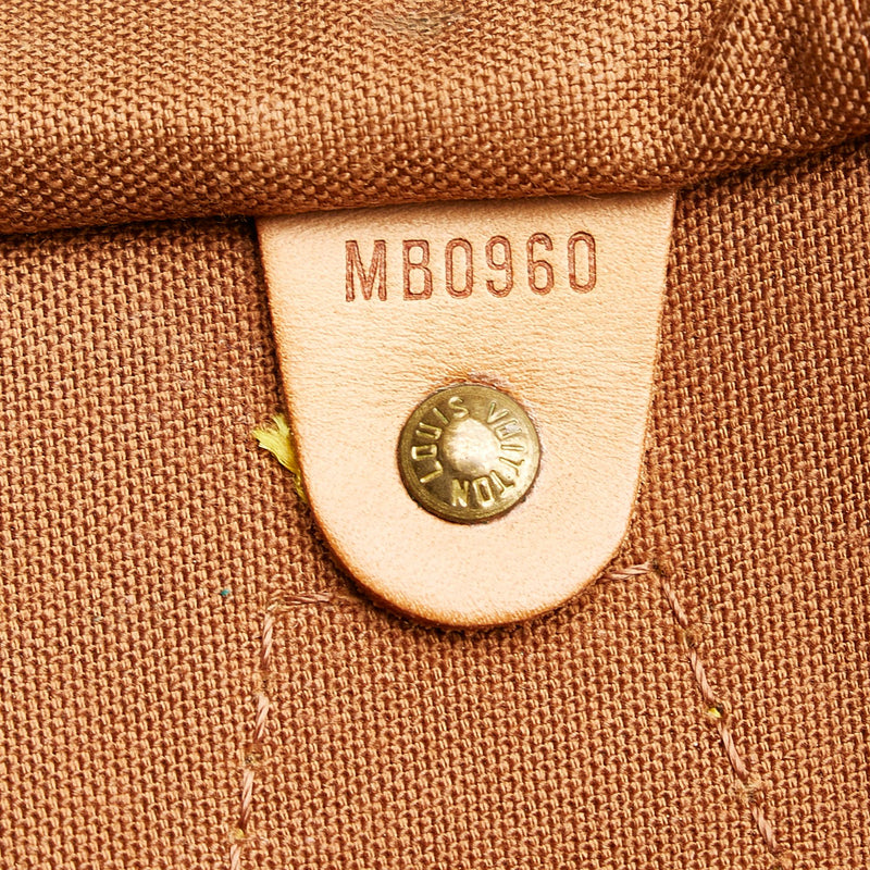 Louis Vuitton Monogram Speedy 40 (SHG-27203)
