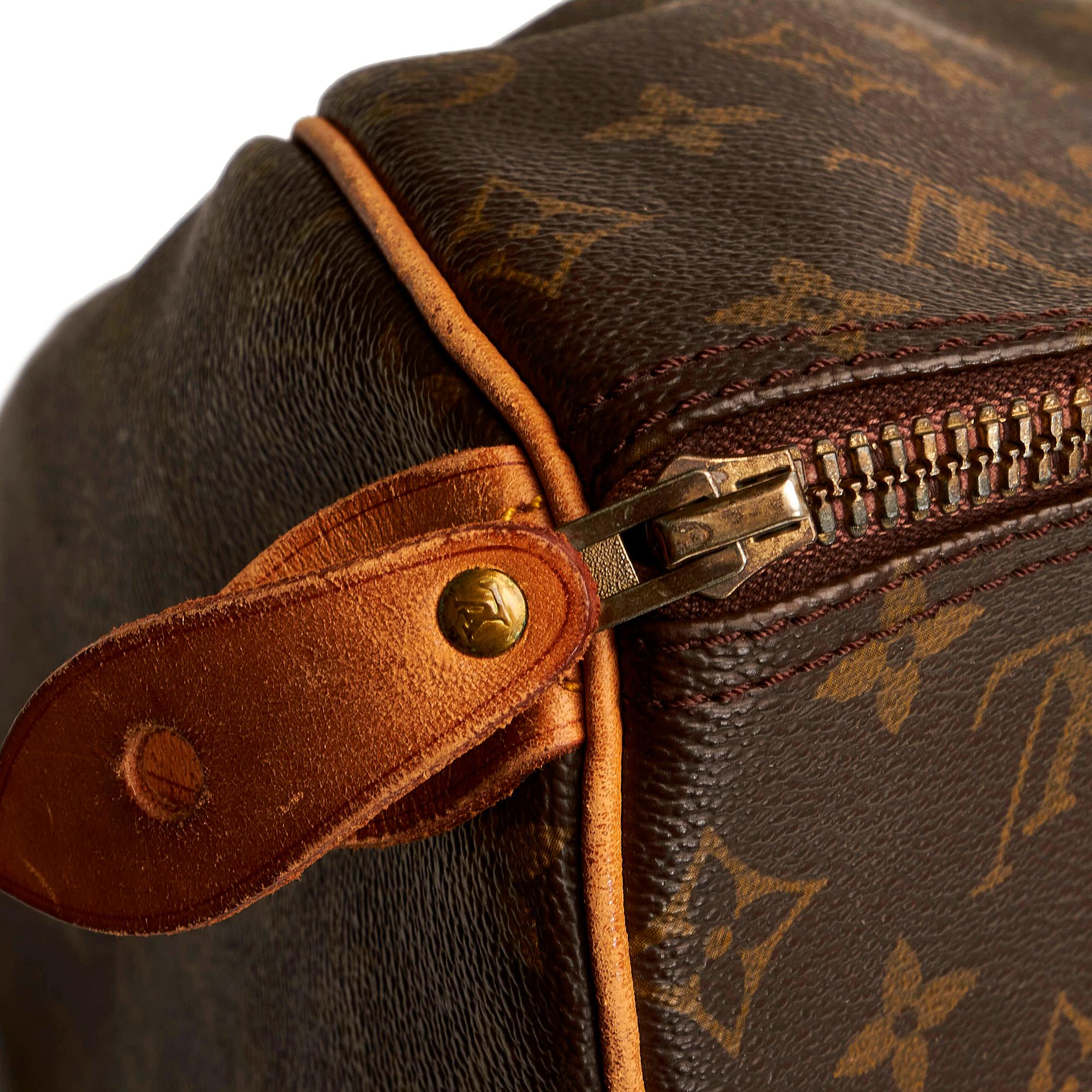 Louis Vuitton Monogram Speedy 40 (SHG-32769)