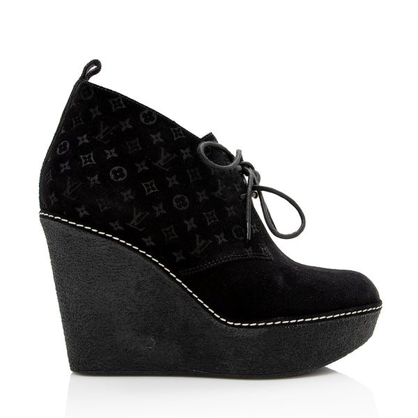 Louis Vuitton Monogram Suede Lace Up Boots - Size 6 / 36 (SHF-16788)