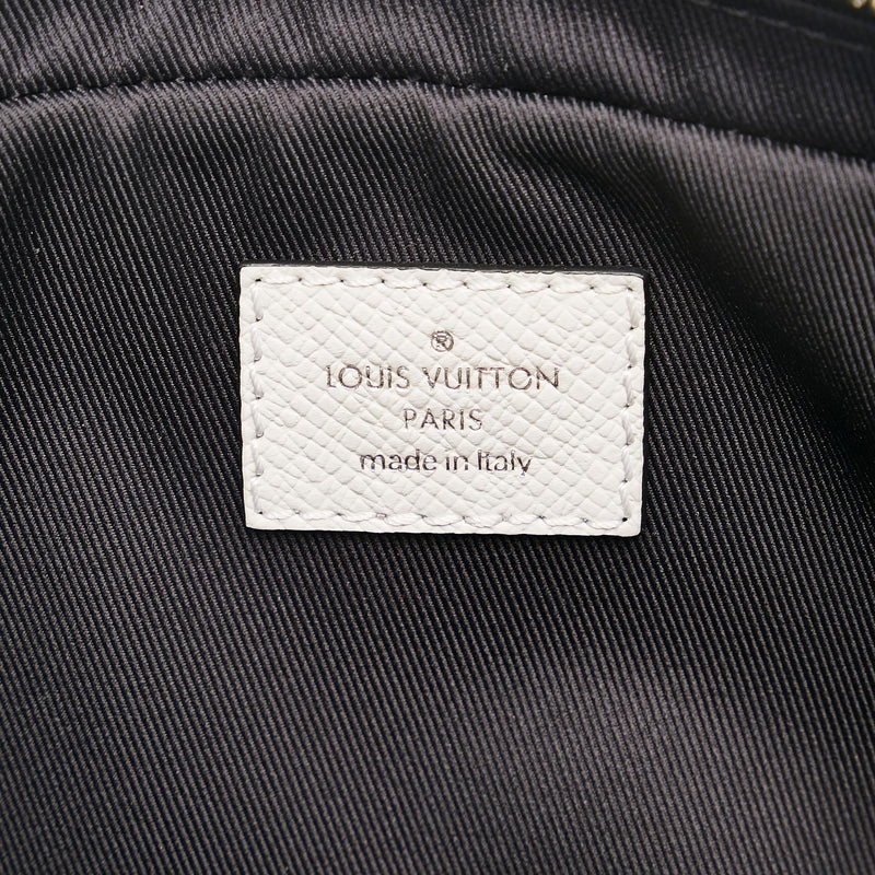 Pre-owned Louis Vuitton Outdoor Bumbag Monogram Antarctica Taiga
