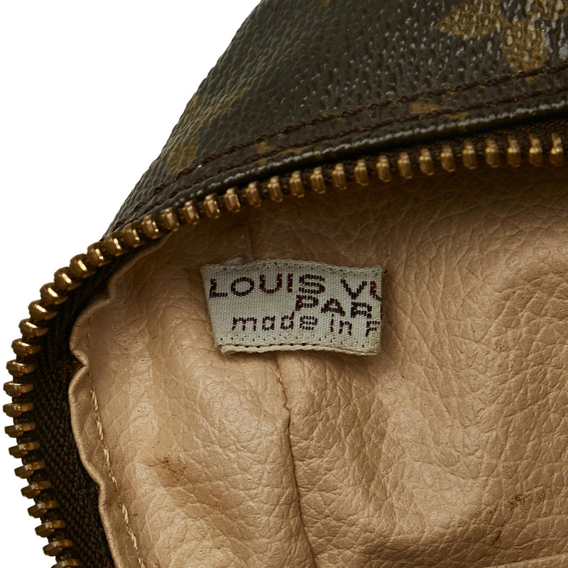 Louis Vuitton Monogram Trousse Toilette 28 (SHG-35301) – LuxeDH