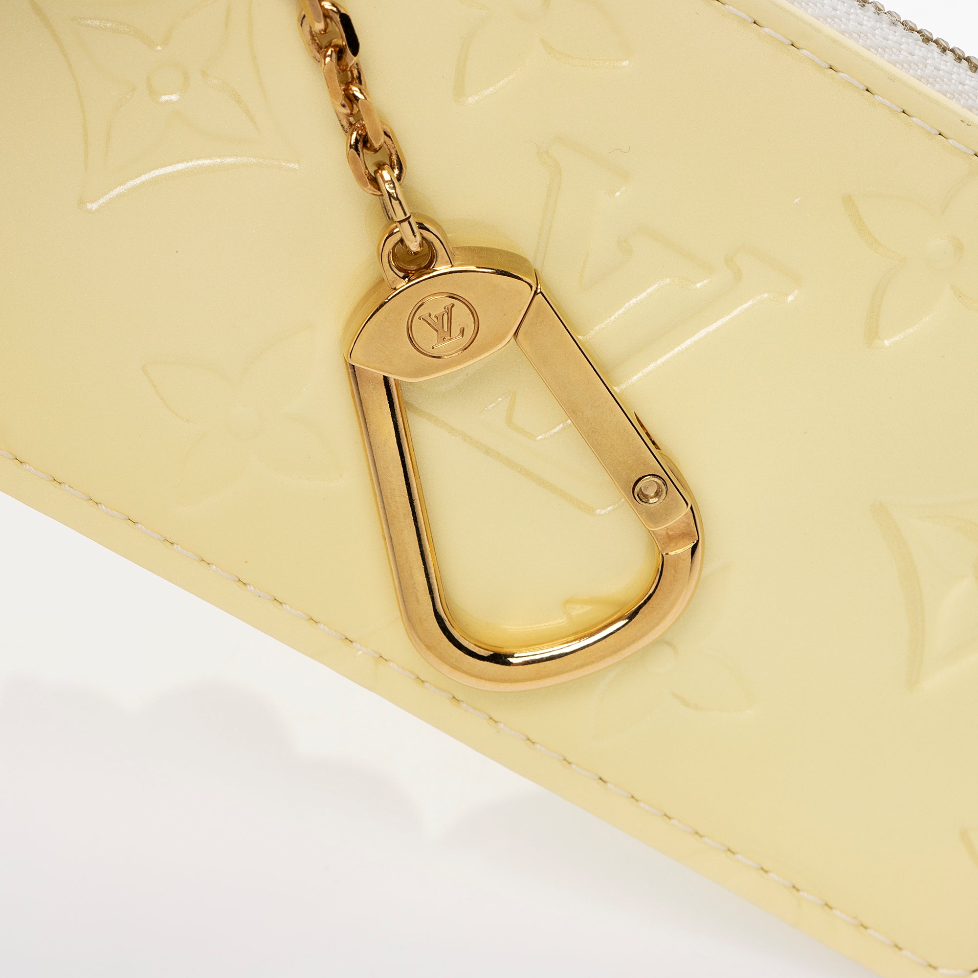 Louis Vuitton Monogram Vernis Key Pouch (SHF-Jtn1W1)