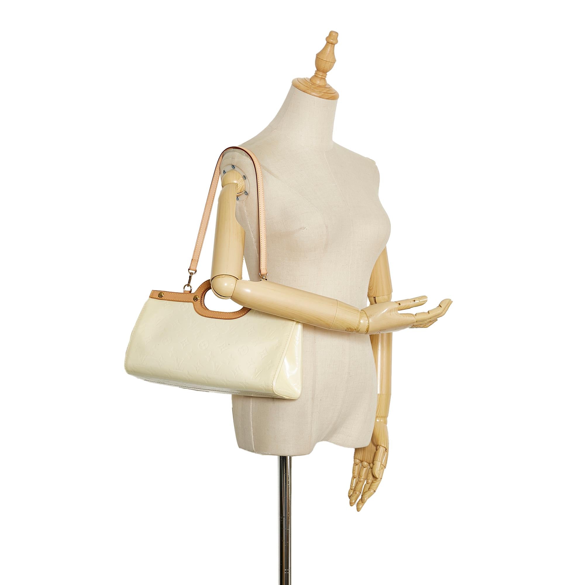 Louis Vuitton Monogram Vernis Roxbury Drive (SHG-JR1RMr)