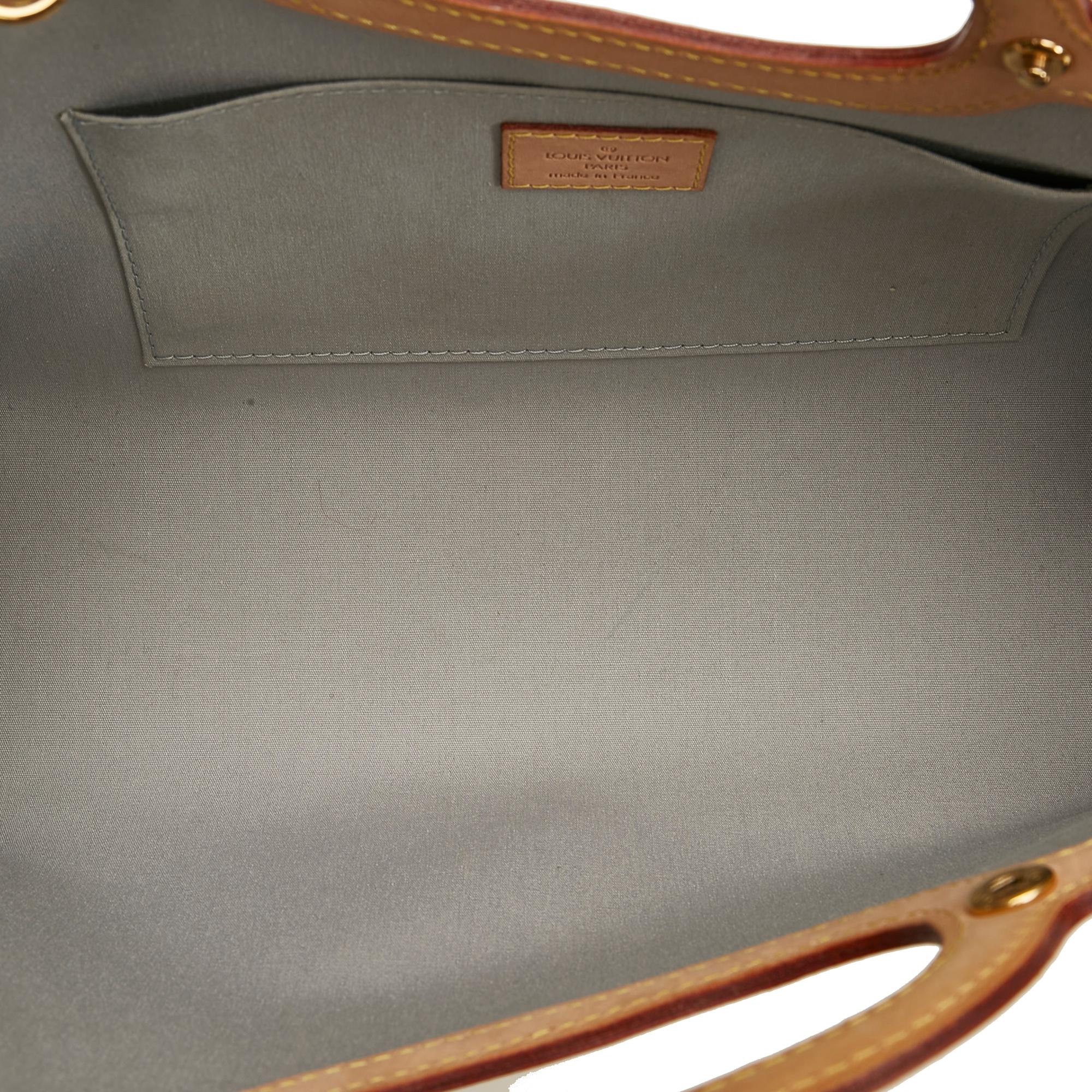 Louis Vuitton Monogram Vernis Roxbury Drive (SHG-JR1RMr)