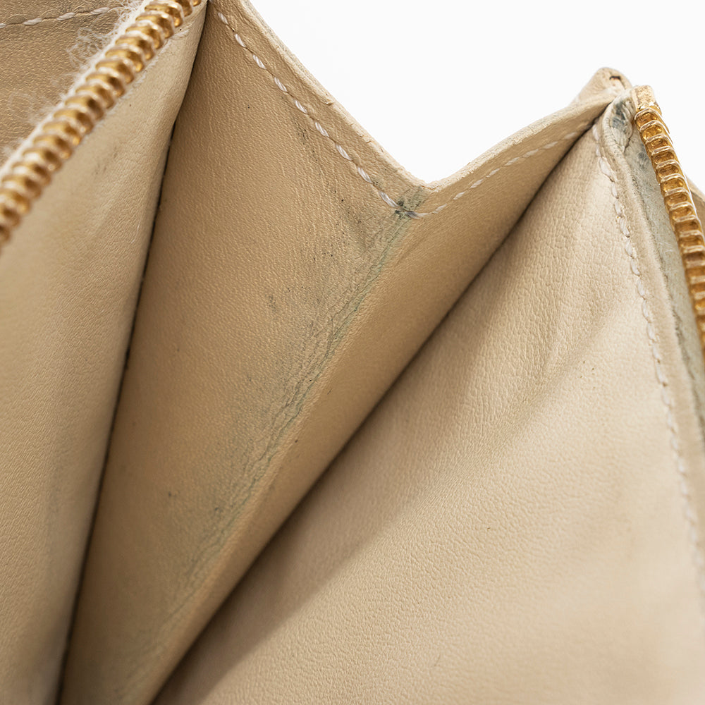 Louis Vuitton Monogram Vernis Sarah Wallet - FINAL SALE (SHF-19019)