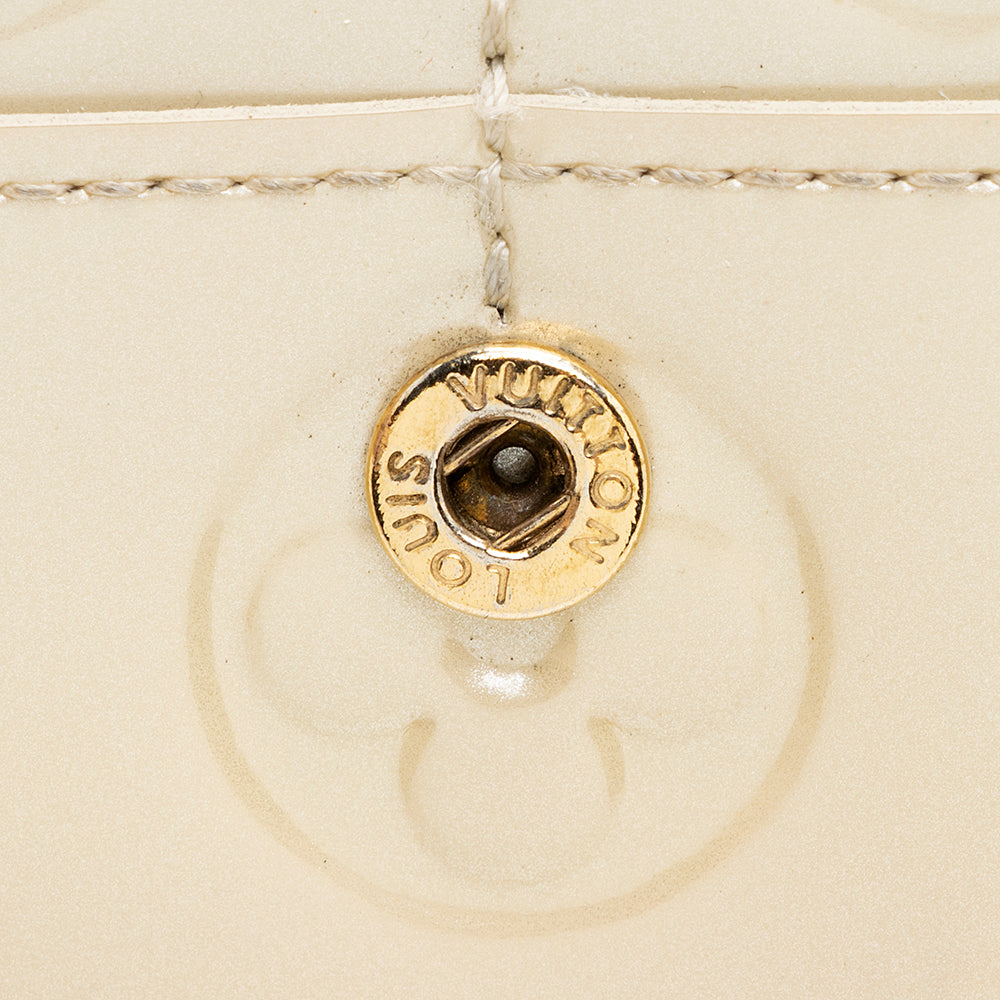 Louis Vuitton Monogram Vernis Sarah Wallet (SHF-20427)