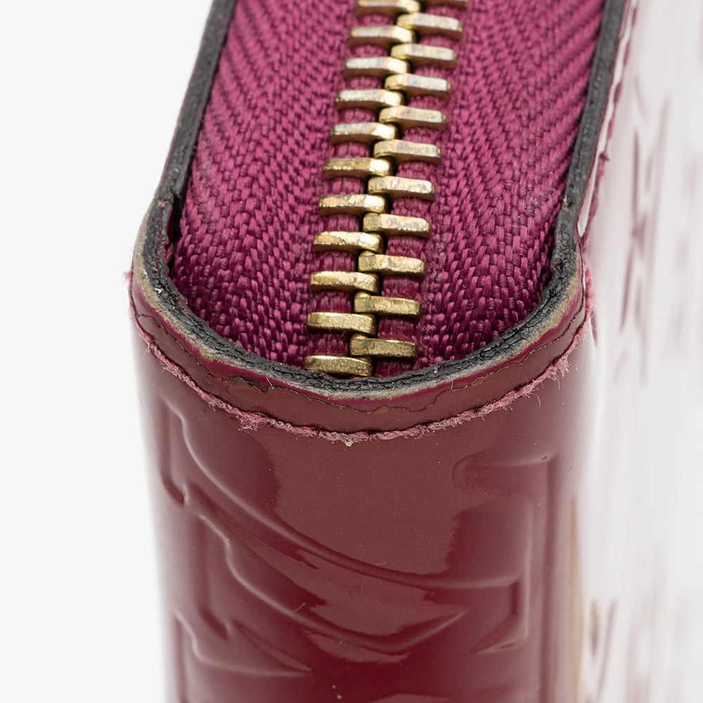 Louis Vuitton Monogram Vernis Zippy Wallet (SHF-22083)