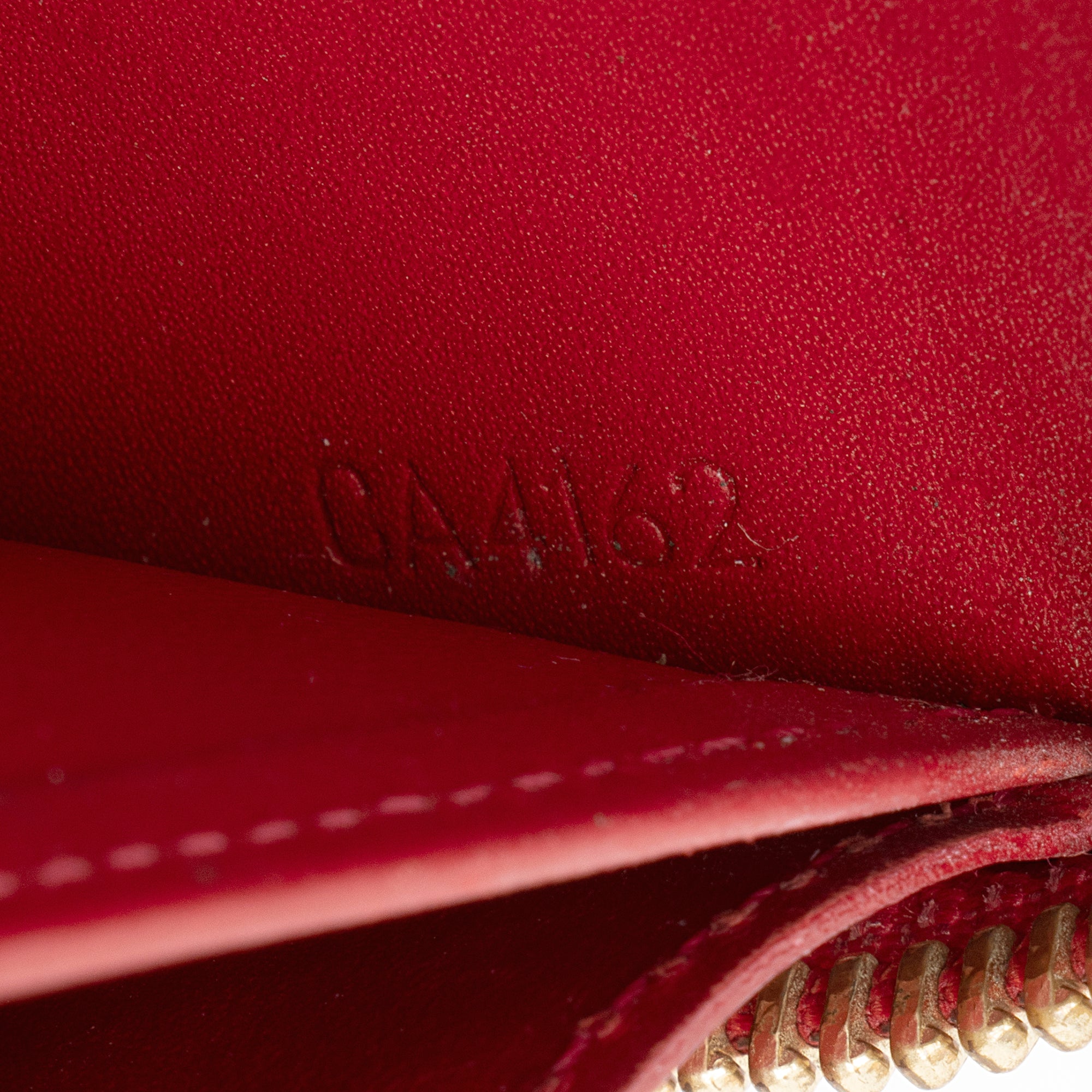 Louis Vuitton Monogram Vernis Zippy Wallet (SHF-22209)