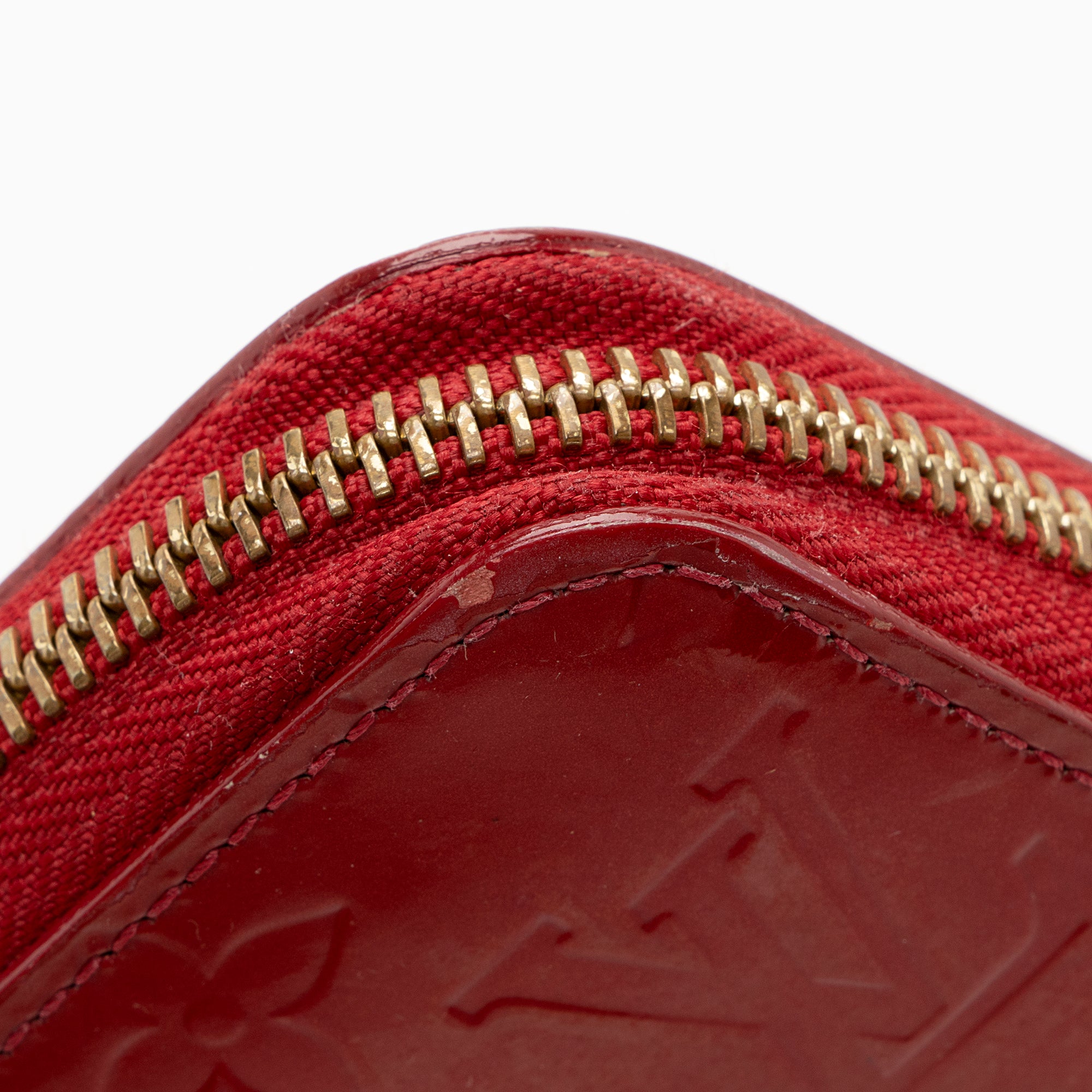 Louis Vuitton Monogram Vernis Zippy Wallet (SHF-22209)