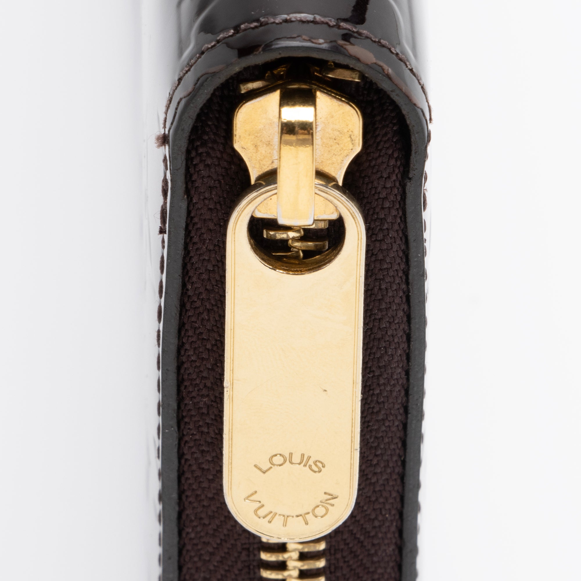 Louis Vuitton Monogram Vernis Zippy Wallet (SHF-23541)