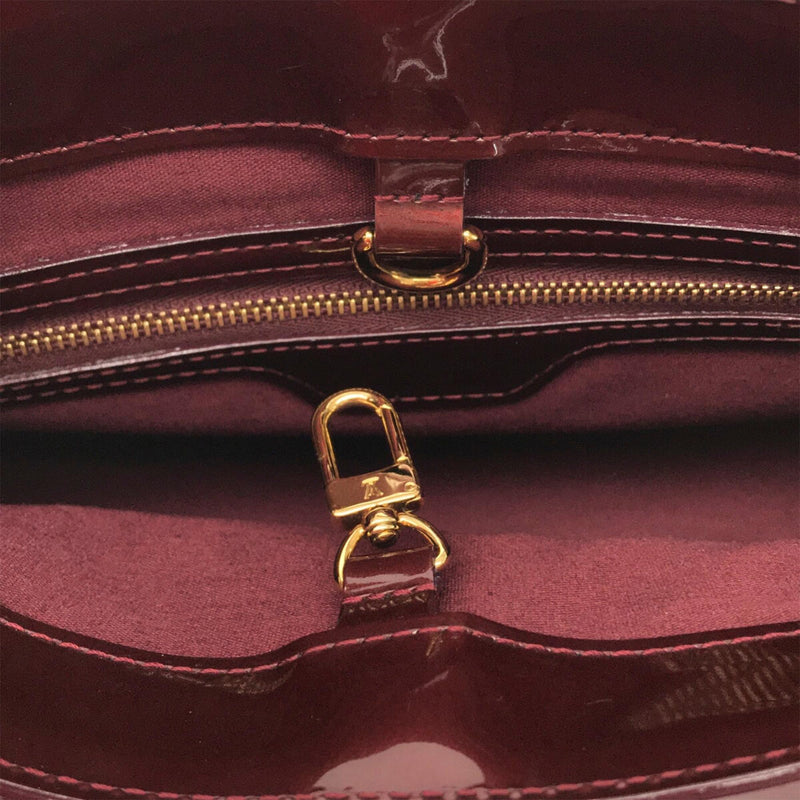 Louis Vuitton MonogramVernis Wilshire PM (SHG-TiJ57I)