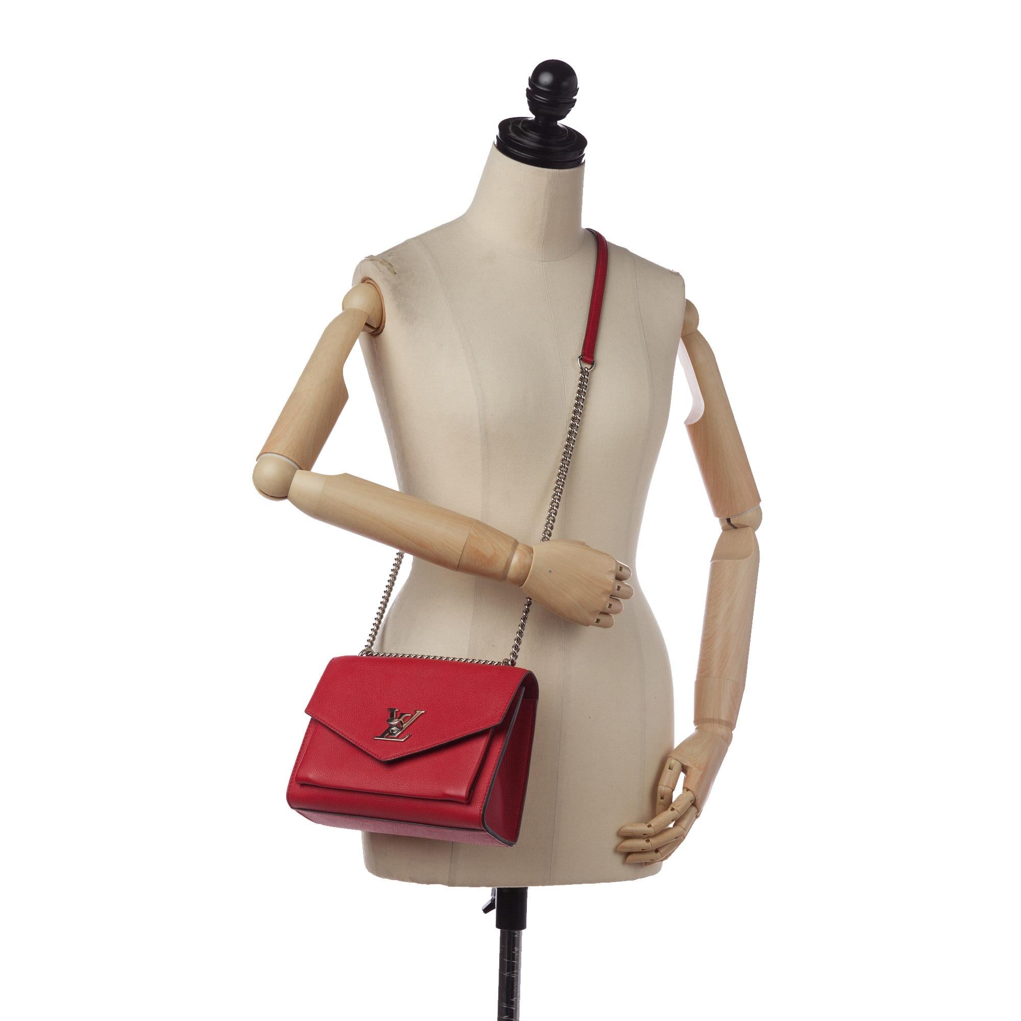 Louis Vuitton MyLockMe BB (SHG-34530)