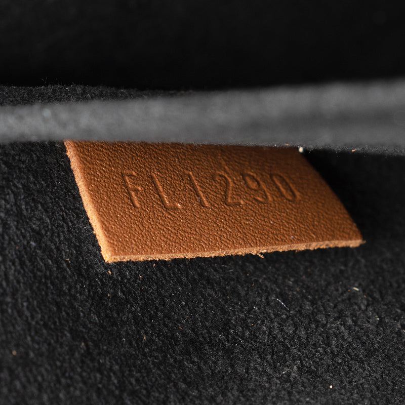 Louis Vuitton Reverse Monogram Dauphine mm Shoulder Bag (SHF-ioa83y)