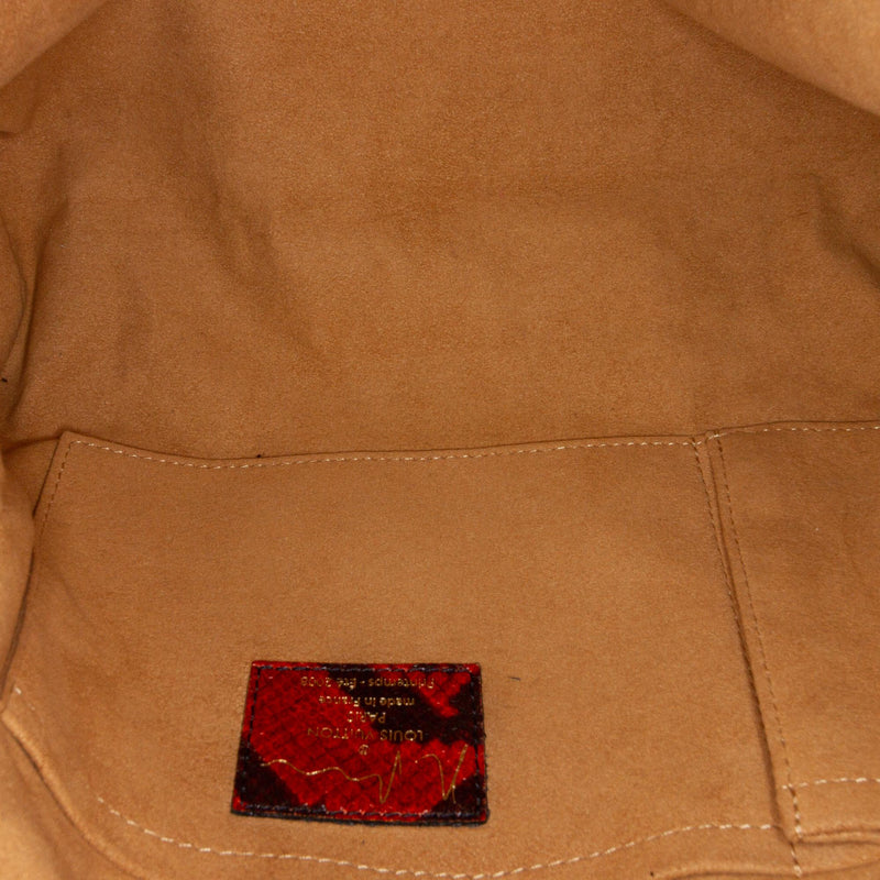 Louis Vuitton x Richard Prince pre-owned Large Monogram Gradient Tote Bag -  Farfetch