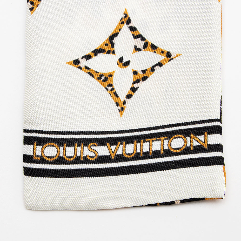 Louis Vuitton Silk Monogram Giant Jungle Bandeau Scarf (SHF-22135)