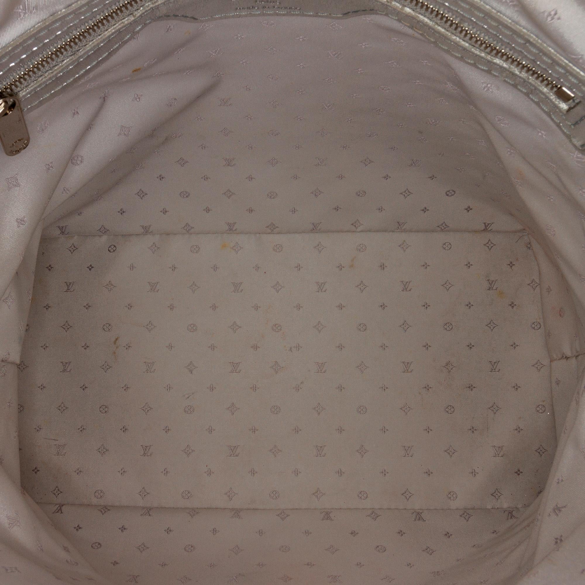 Louis Vuitton Suhali Lockit PM (SHG-37165)