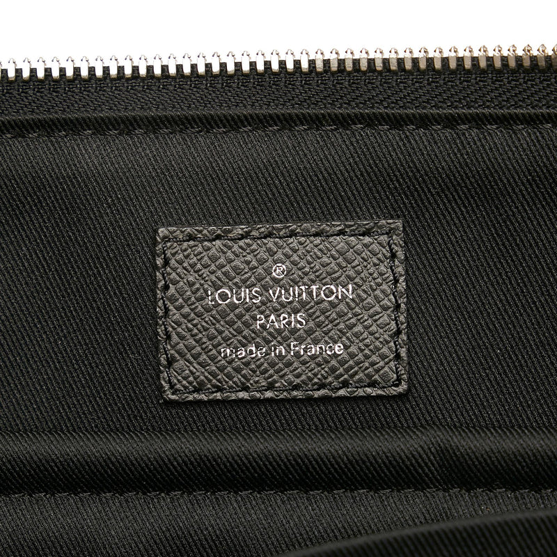 Louis Vuitton Taiga Anton Soft Briefcase (SHG-35900) – LuxeDH