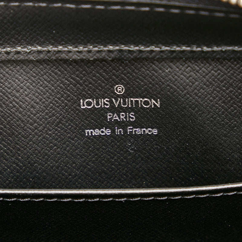Louis Vuitton Taiga Baikal (SHG-32277)
