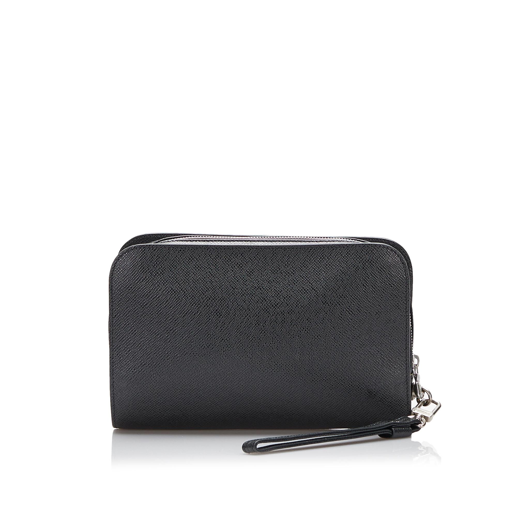 Louis Vuitton Taiga Baikal (SHG-W4Ekdo)