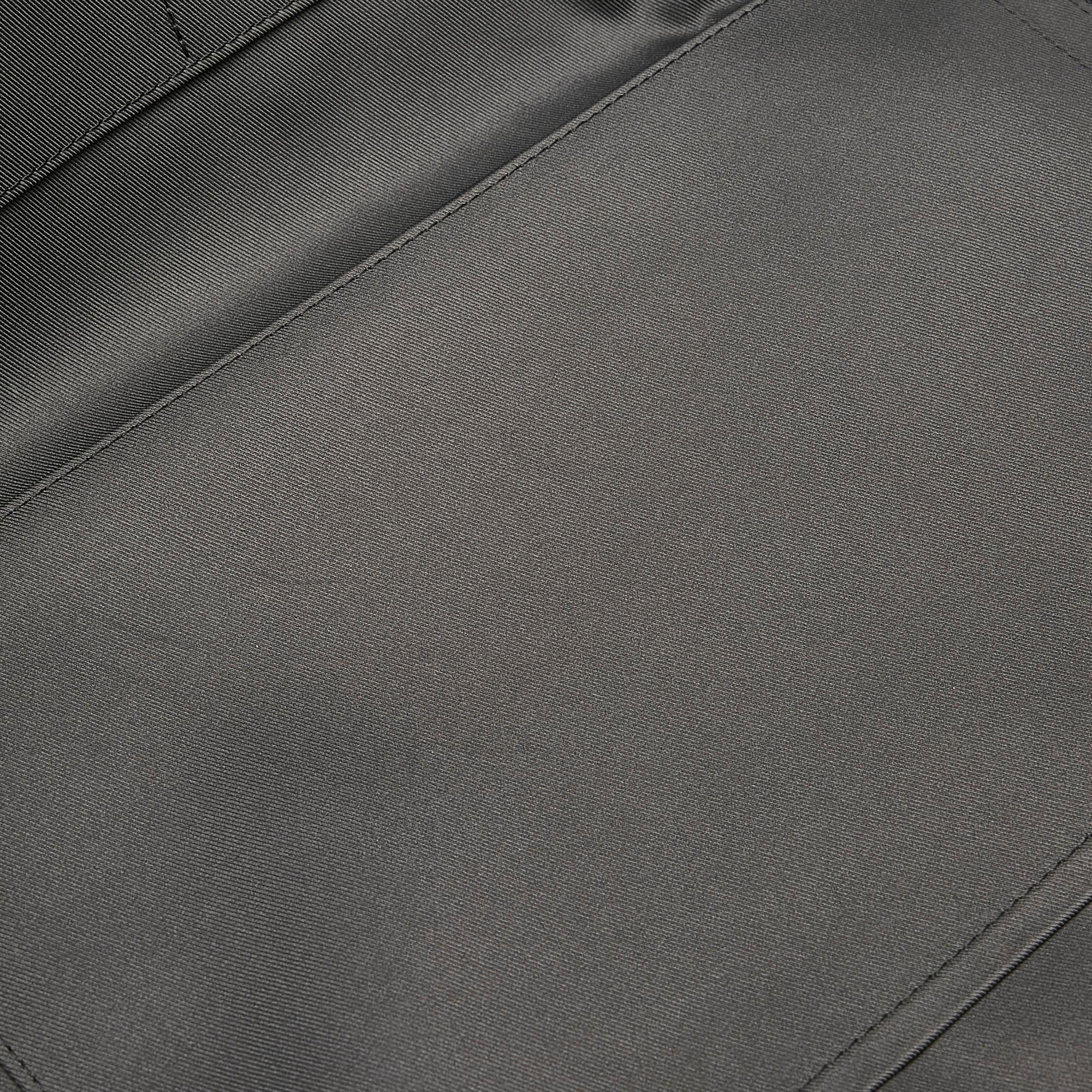 Louis Vuitton Taiga Porte Documents Slim Laptop Bag (SHG-32784)