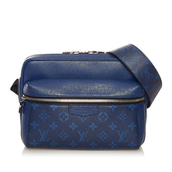 Louis Vuitton Taigarama Outdoor Messenger Shoulder Bag Blue men's bags