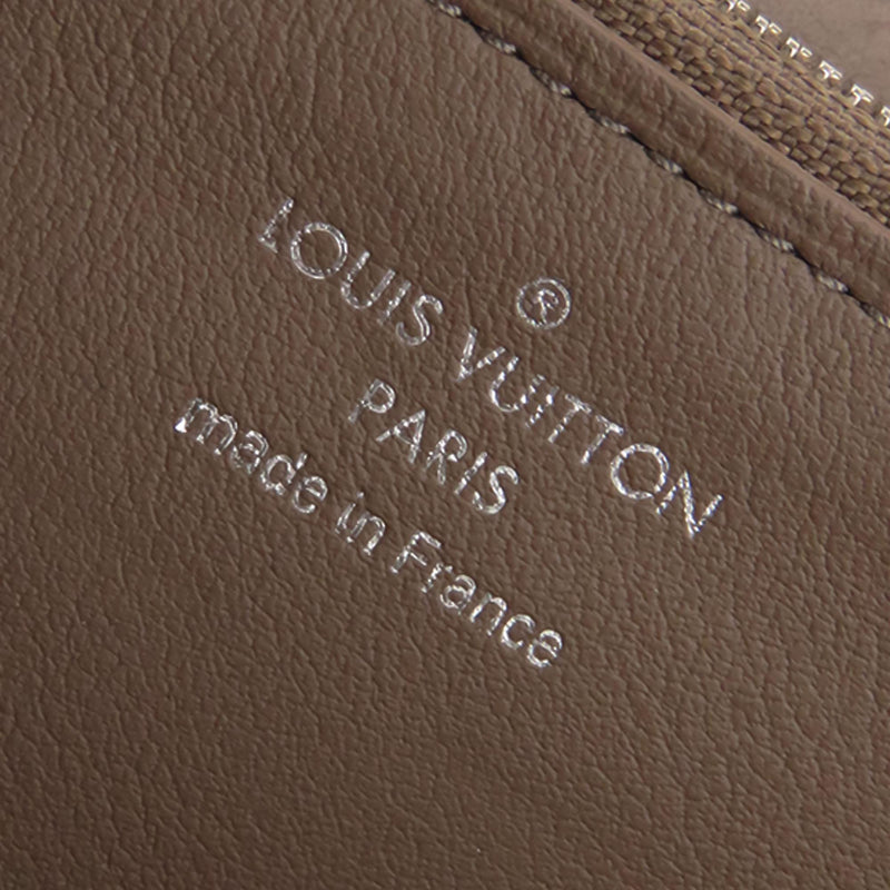 Louis Vuitton Taurillon Capucines Wallet (SHG-26198) – LuxeDH