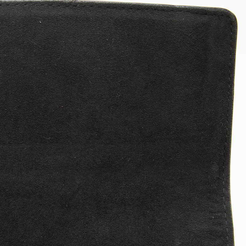 Louis Vuitton Taurillon Leather Dauphine MM Shoulder Bag (SHF-ZlkYV5) –  LuxeDH
